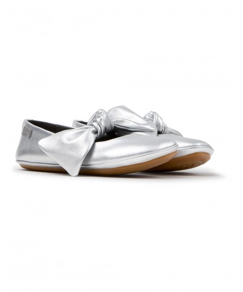 Camper - Right Nina K800702-002 Grey Leather