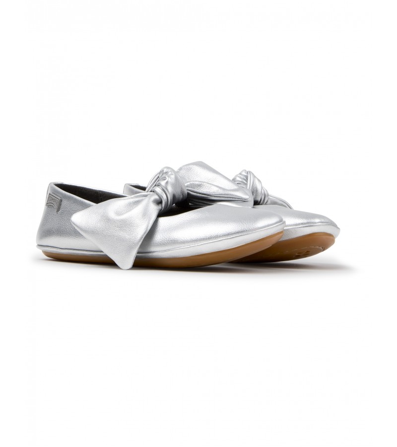 Camper - Right Nina K800702-002 Grey Leather