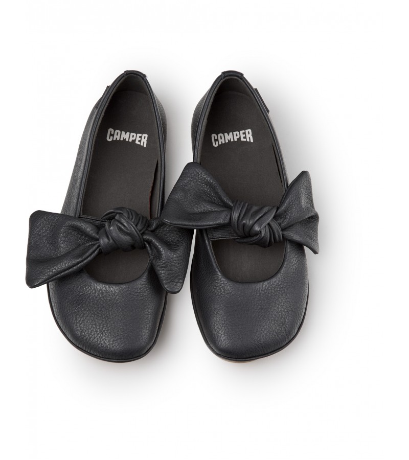 Camper - Right Nina K800702-006 Black Leather Camper - Right Nina K800702-006 Black Leather