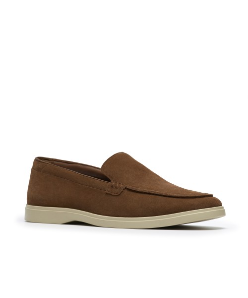 Clarks - Torford Easy Cola Suede