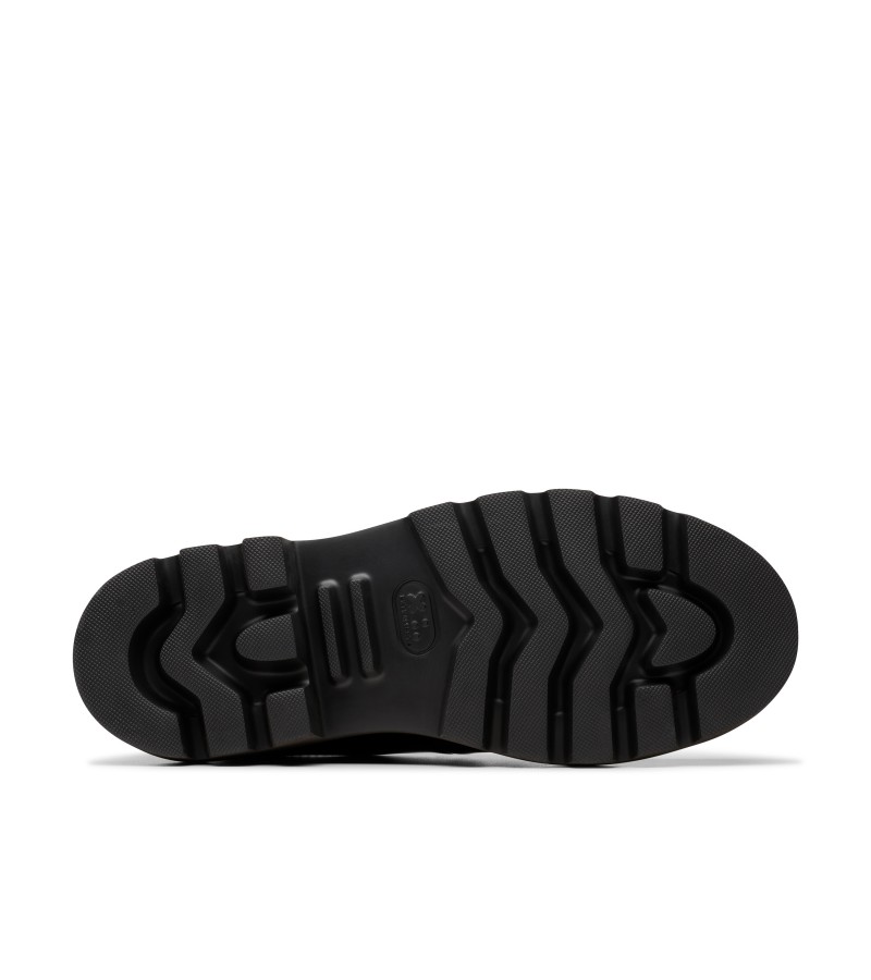Clarks - Badell Seam Black Hi Shine Leather