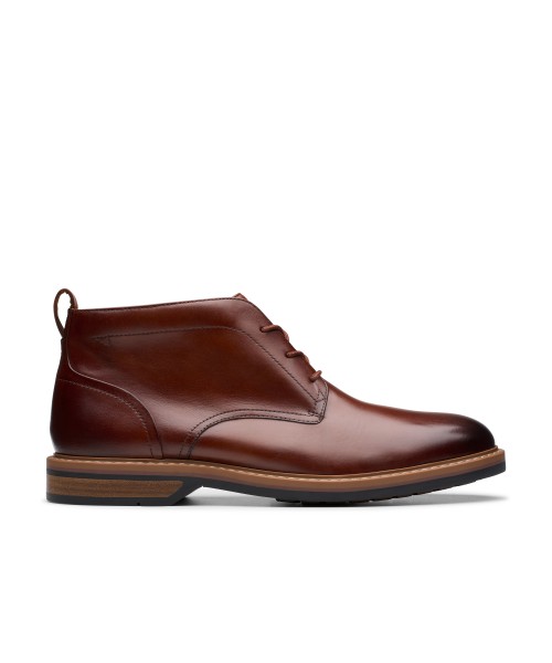 Clarks - Aldwin Chukka Mid Tan Leather Clarks - Aldwin Chukka Mid Tan Leather