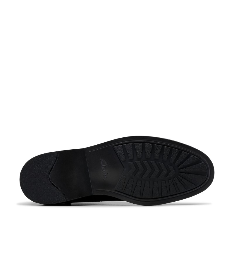 Clarks - Aldwin Chukka Black Leather Clarks - Aldwin Chukka Black Leather