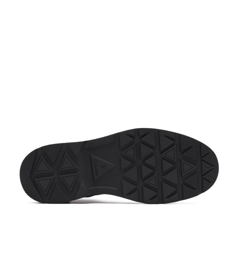 Clarks - Badbury Easy Black Leather