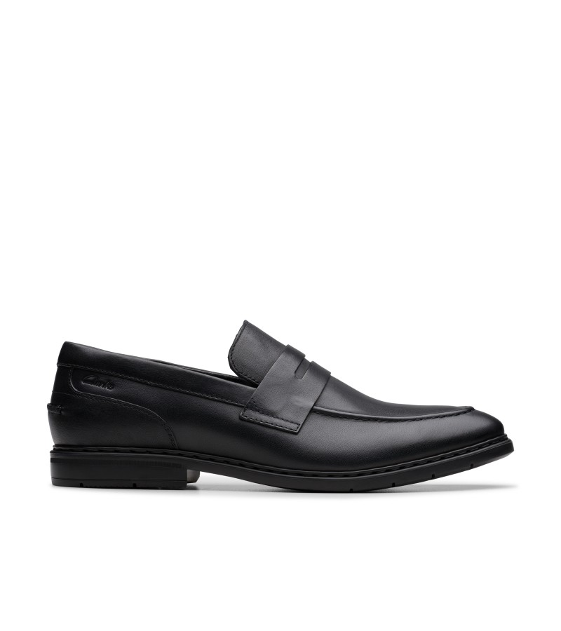 Clarks - Banbury Lo Black Leather