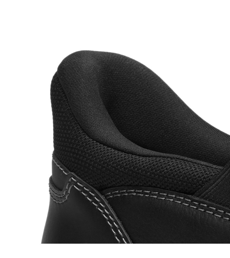 Clarks - Craftwell Step Black Tumbed Leather Clarks - Craftwell Step Black Tumbed Leather
