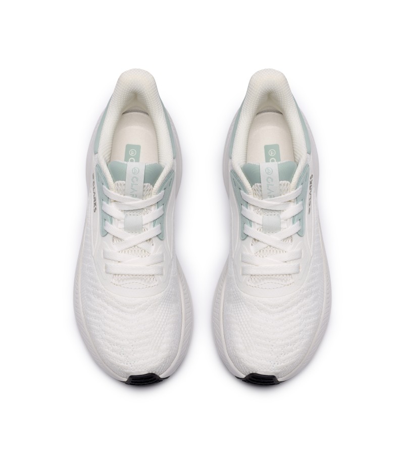 Clarks - Pace Move. White