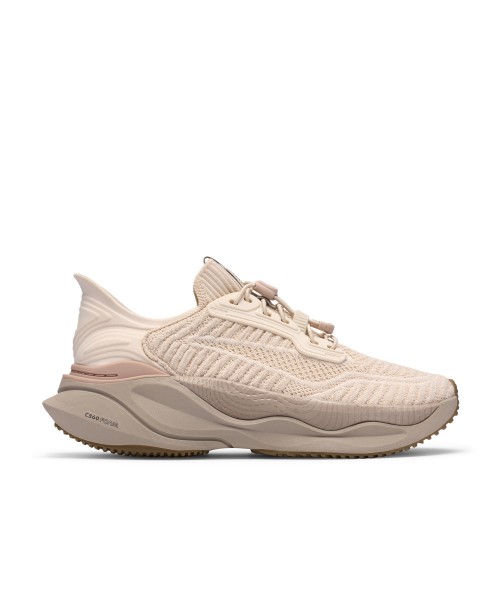 Clarks - Pace Rise. Light Sand