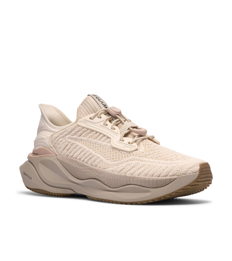 Clarks - Pace Rise. Light Sand