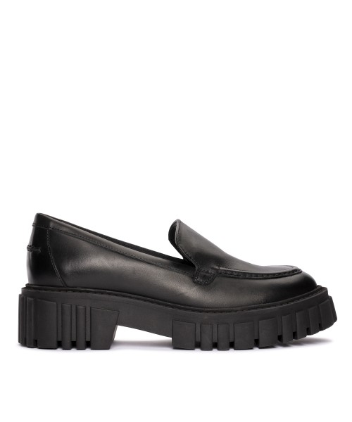 Clarks - Page Loafer Black Leather Clarks - Page Loafer Black Leather