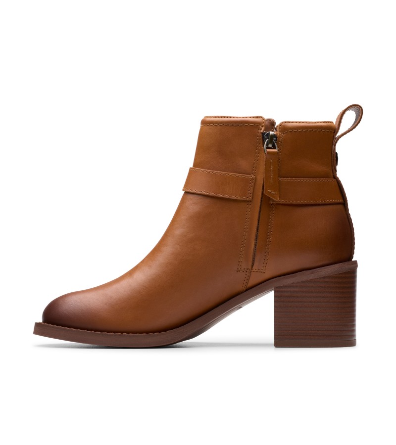 Clarks - Chamberly Trim Mid Tan Leather