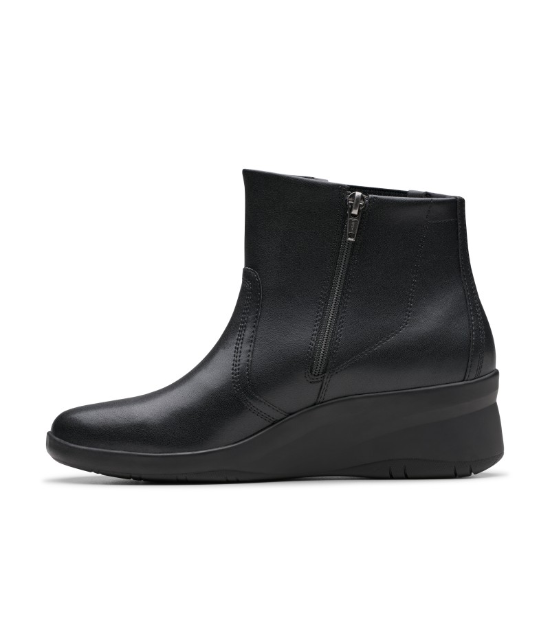 Clarks - Suttyn Rae Black Leather