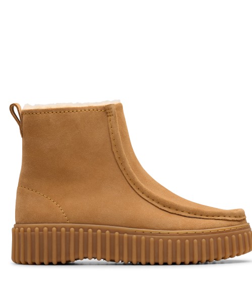 Clarks - Torhill Cozy Light Tan WLined Suede