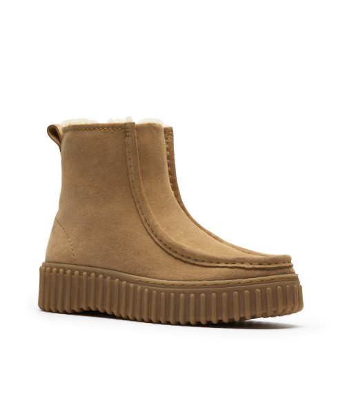 Clarks - Torhill Cozy Light Tan WLined Suede Clarks - Torhill Cozy Light Tan WLined Suede