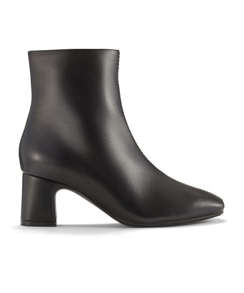 Clarks - Fernie Zip Black Leather Clarks - Fernie Zip Black Leather