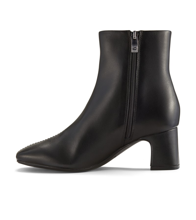 Clarks - Fernie Zip Black Leather Clarks - Fernie Zip Black Leather