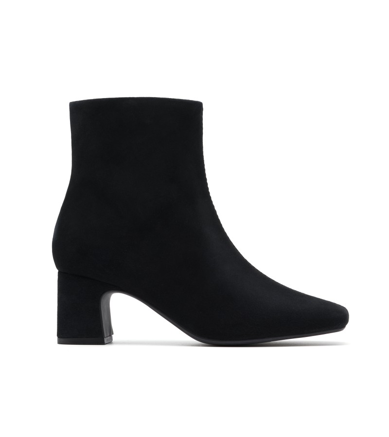 Clarks - Fernie Zip Black Suede Clarks - Fernie Zip Black Suede