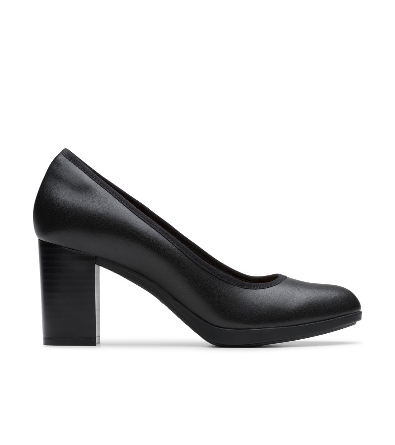 Clarks - Bayla Carly Black Leather