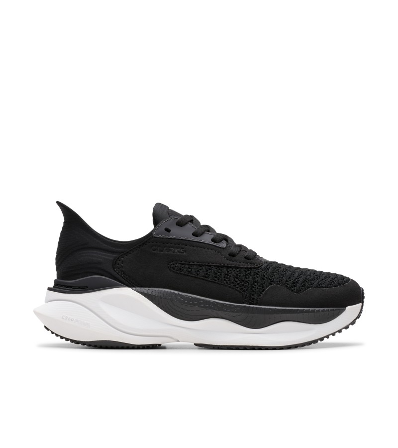 Clarks - Clarks Pace. Black/White