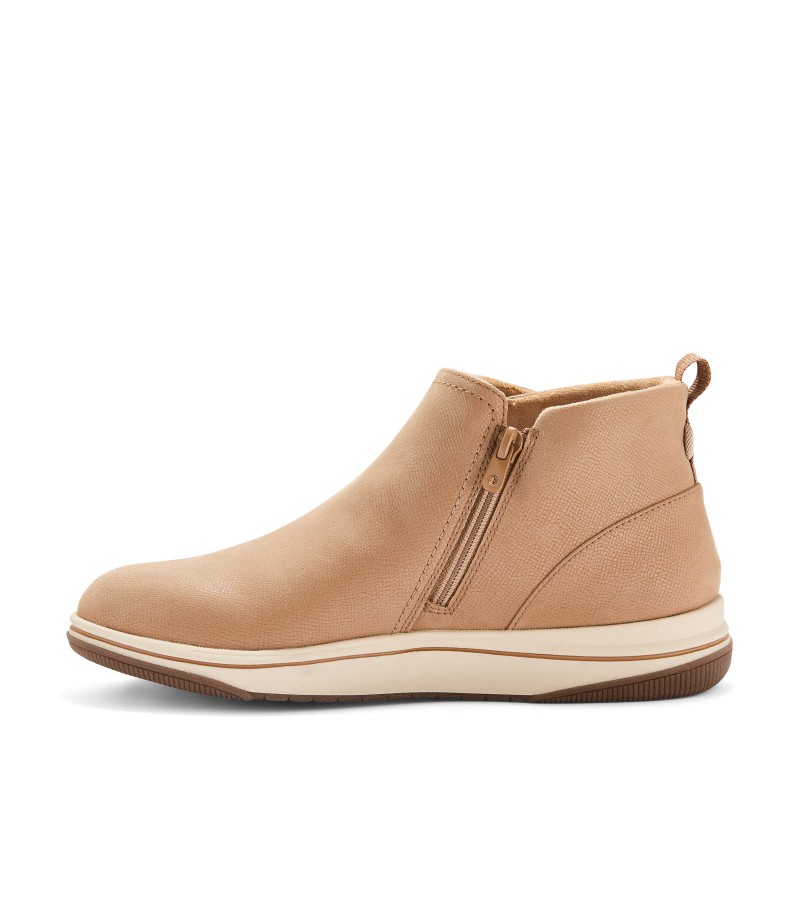 Clarks - Brinkley Derby Camel
