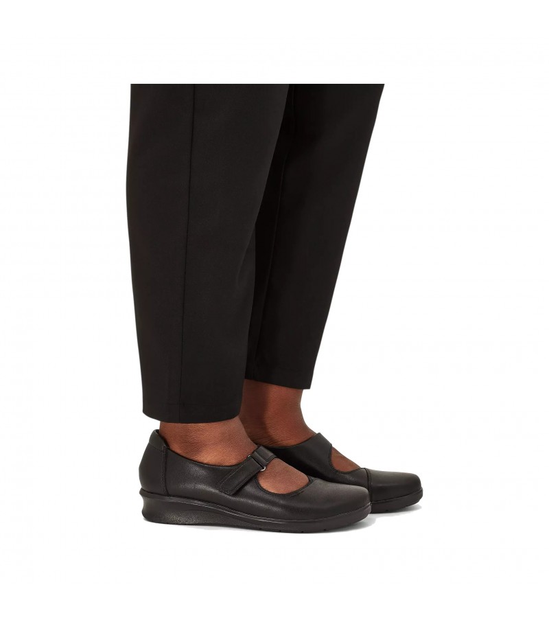 Clarks - Hope Henley Black Leather