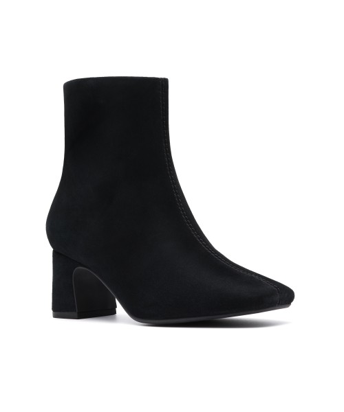 Clarks - Fernie Zip Black Suede