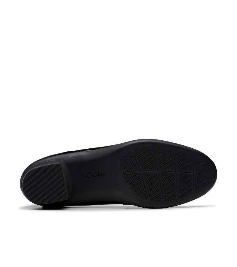 Clarks - Shaya Poppy Black Patent Clarks - Shaya Poppy Black Patent