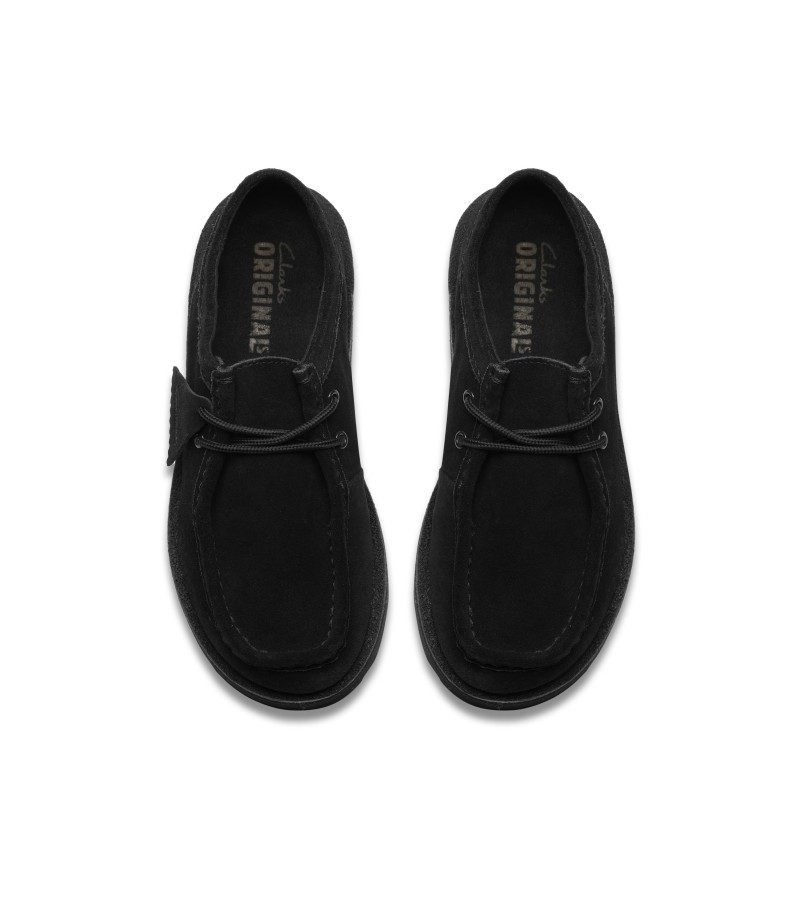 Clarks - Meare Walla. Black Suede