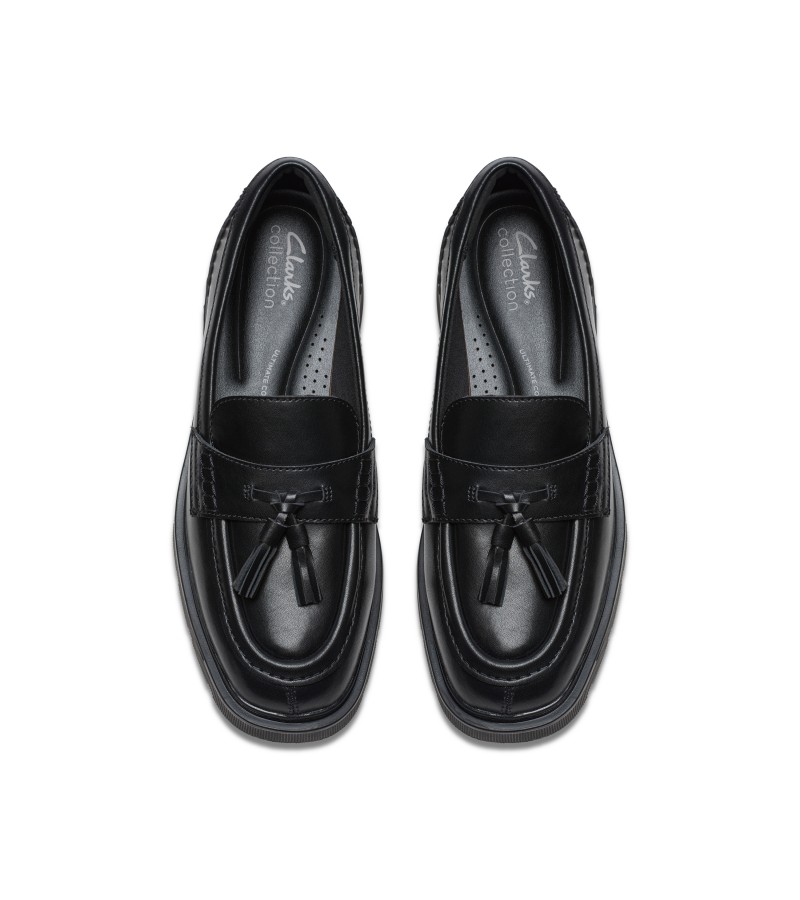 Clarks - Lauryl Tassel Black Leather Clarks - Lauryl Tassel Black Leather