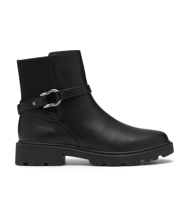 Clarks - Code L Bay Black Leather Clarks - Code L Bay Black Leather