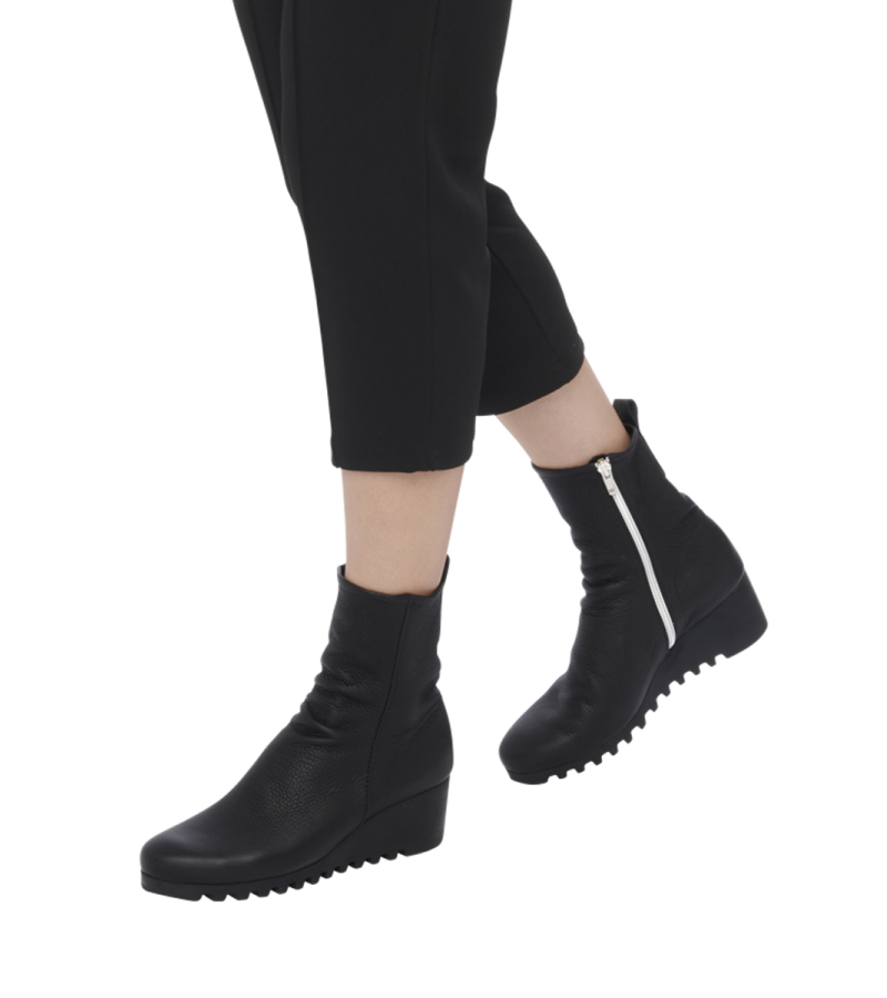 Arche - Larazo Black Leather