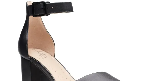 Clarks deva mae black sales