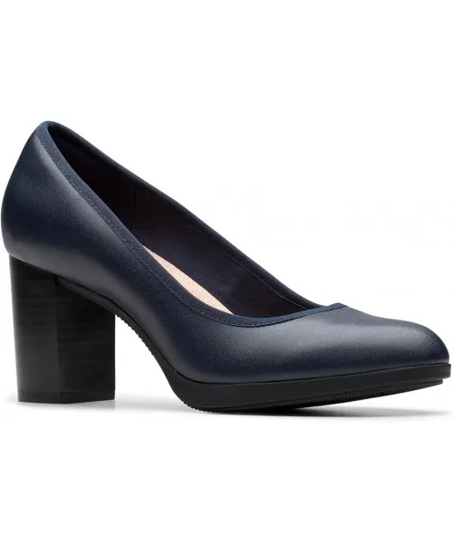 Zapatos de mujer Bayla Nora de cuero negro tipo Mary Janes | Clarks